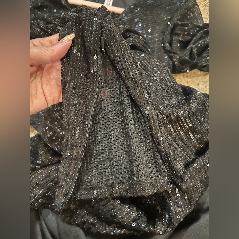 Ieena for Mac Duggal Black Sequin Knotted Long Sleeve Midi Dress Size 6 NWT - Picture 11 of 12